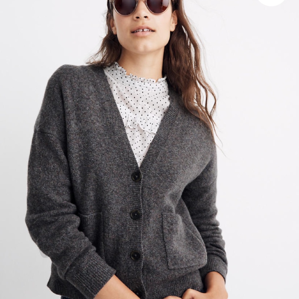 Short Kent Ex-Boyfriend Cardigan Sweater Size XS